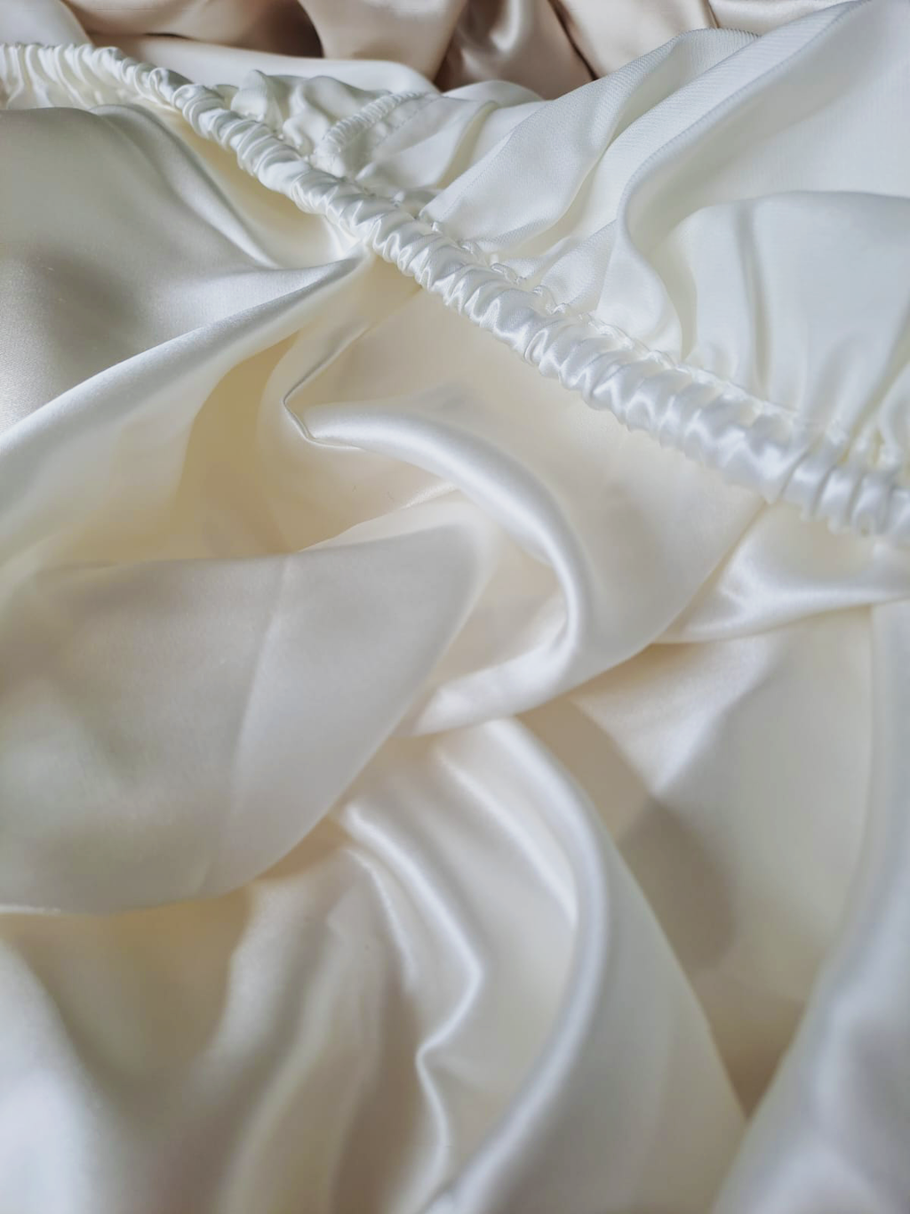 Lenzuola matrimoniale con angoli 100% seta